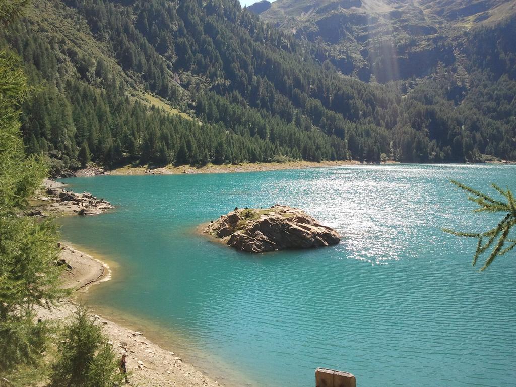 Residence Garni Il Giglio Commezzadura Bagian luar foto
